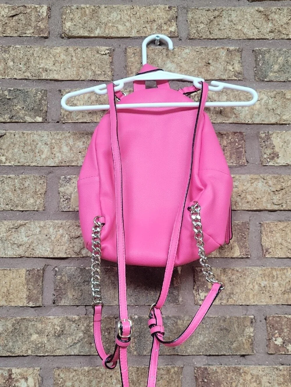 Victoria's Secret Hot Pink Quilted Mini Backpack Lip Patch Safety Pin & Logo - Picture 6 of 12